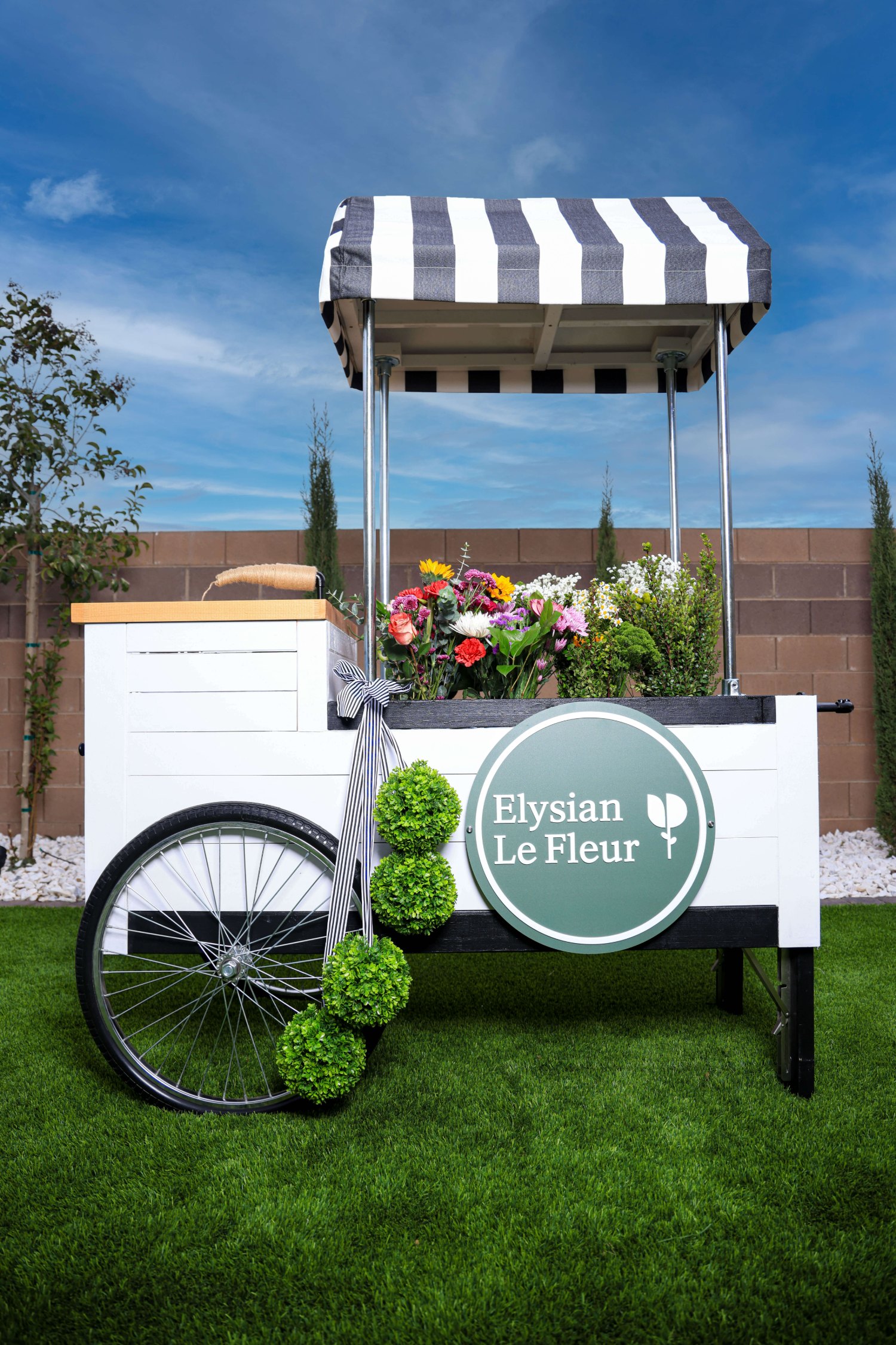 The Elysian Le Fleur mobile flower cart in Las Vegas